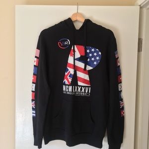 Young & Reckless Flag Pull Over Hoodie Size S